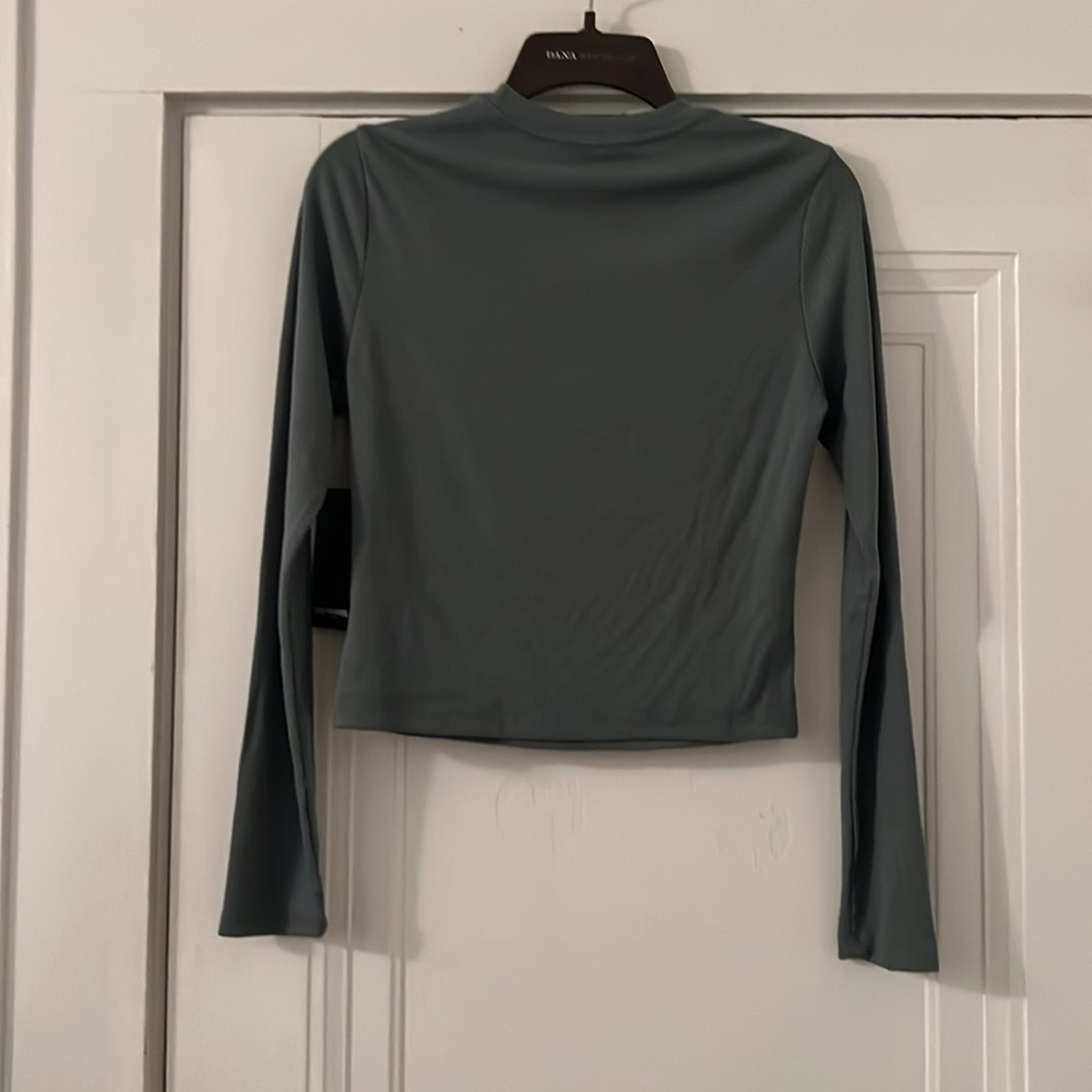 True Religion Small - Picture 4 of 6
